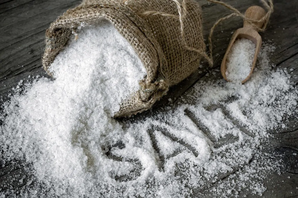 Table salt spelling out "salt"